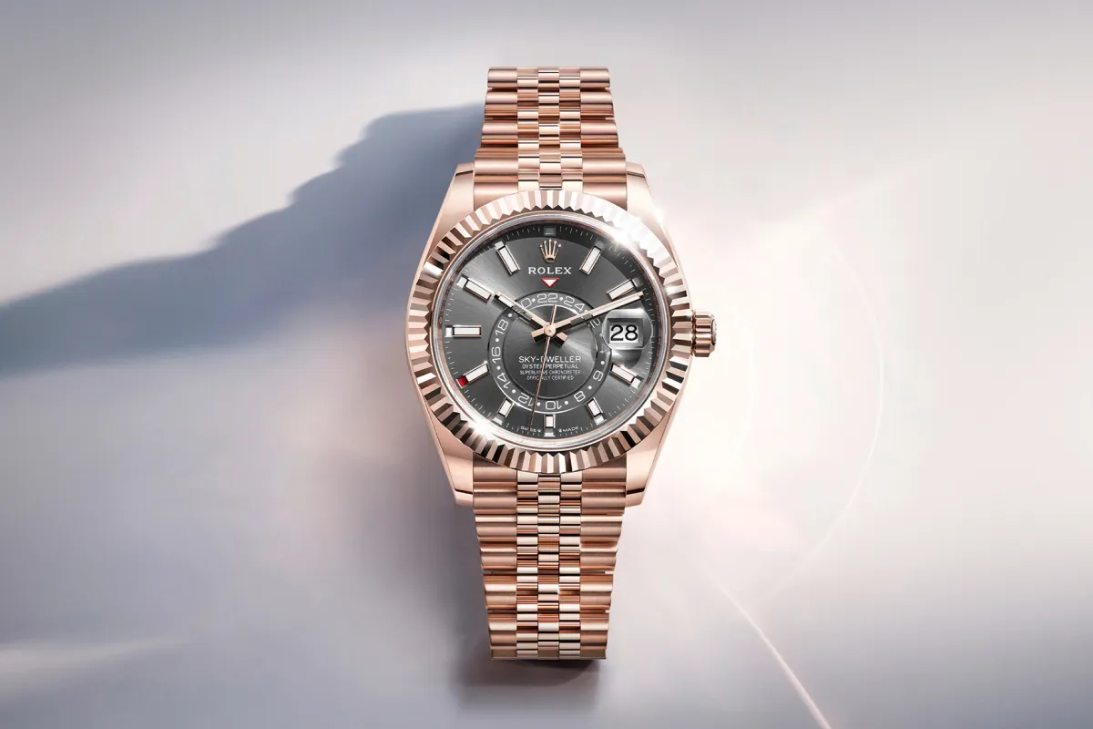 Scopri Rolex Sky-Dweller presso Gioielleria Brusaporci, rivenditore Autorizzato Rolex a Latina